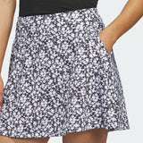 ADIDAS WOMEN'S PRINTED 16-INCH GOLF SKORT - Black / White