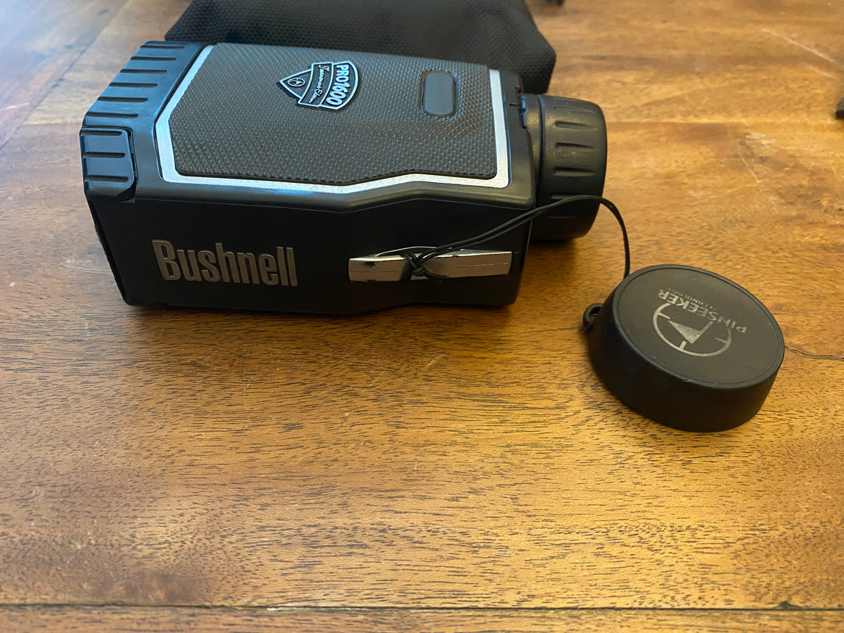 GREAT CONDITION BUSHNELL PRO 1600 TOURNAMENT EDITION LASER RANGEFINDER